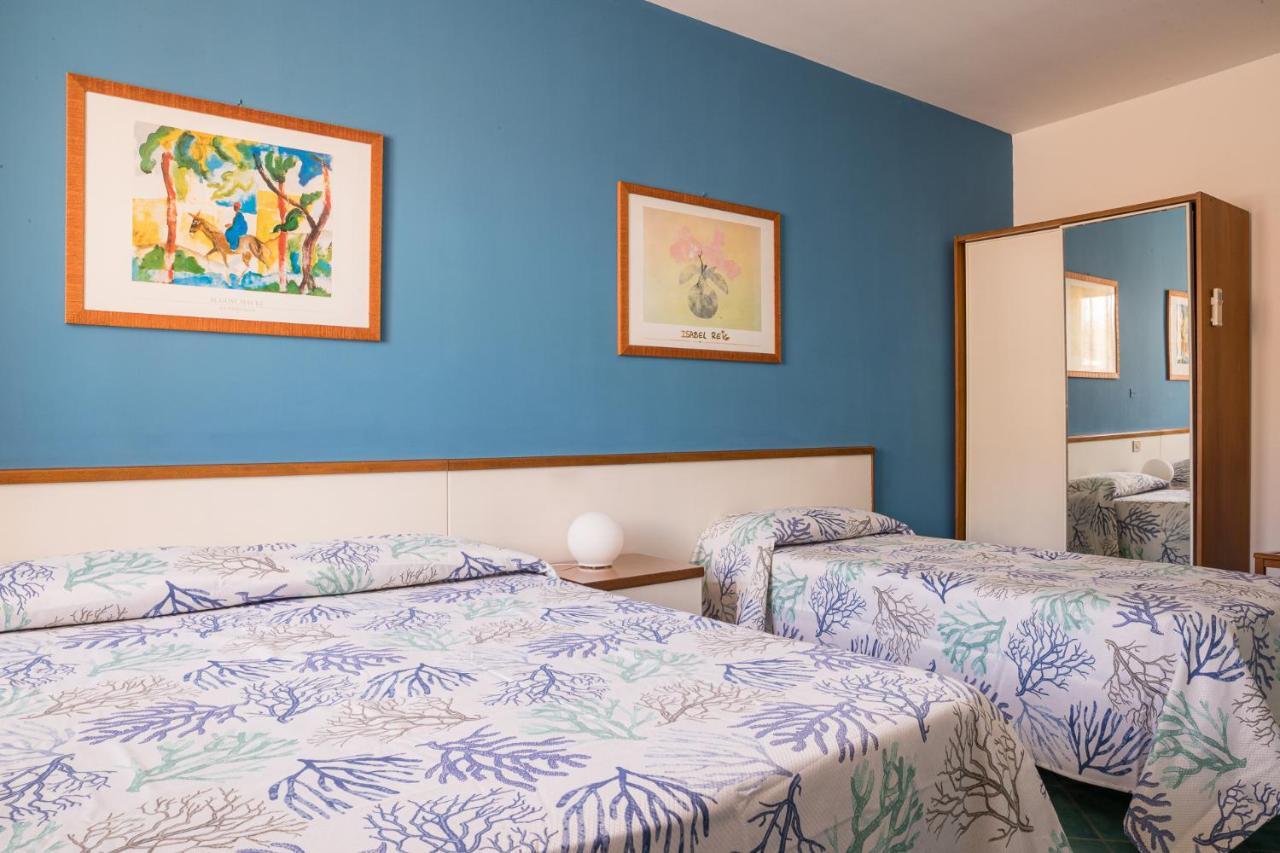 Hotel Clelia 우스티카 외부 사진